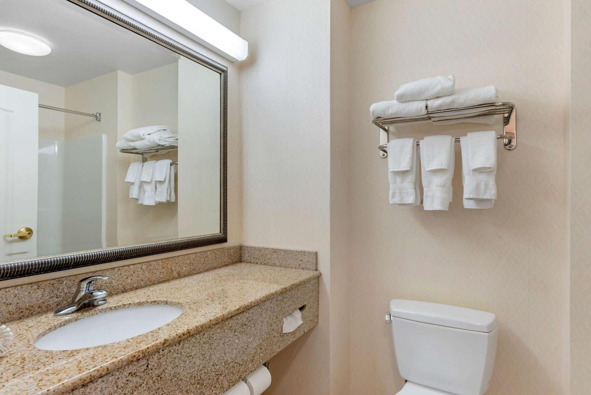 Comfort Inn & Suites Dover Ngoại thất bức ảnh